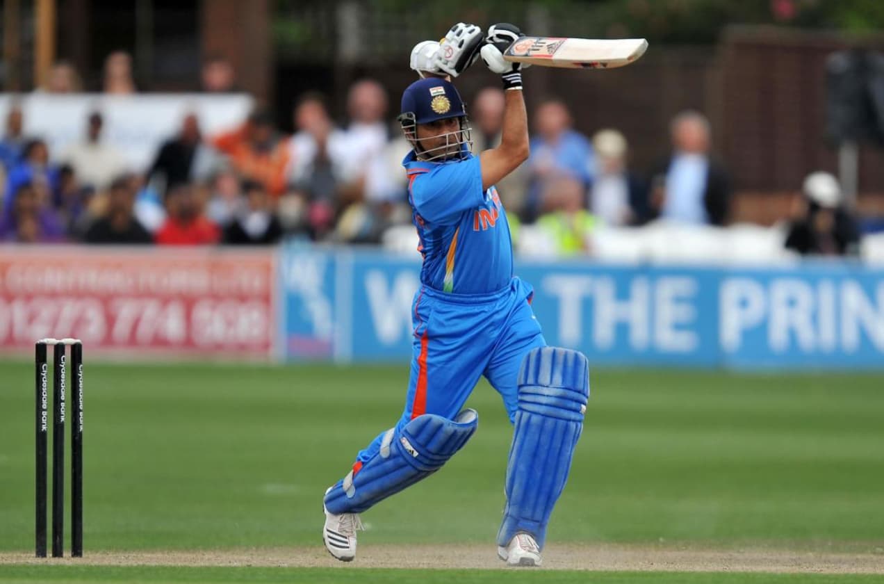 Fastest 12000 Runs in ODI